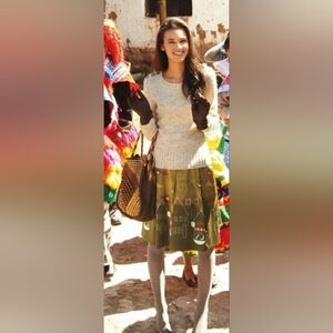 Anthropologie Maeve Feathered Village Skirt, VGUC, Size 4